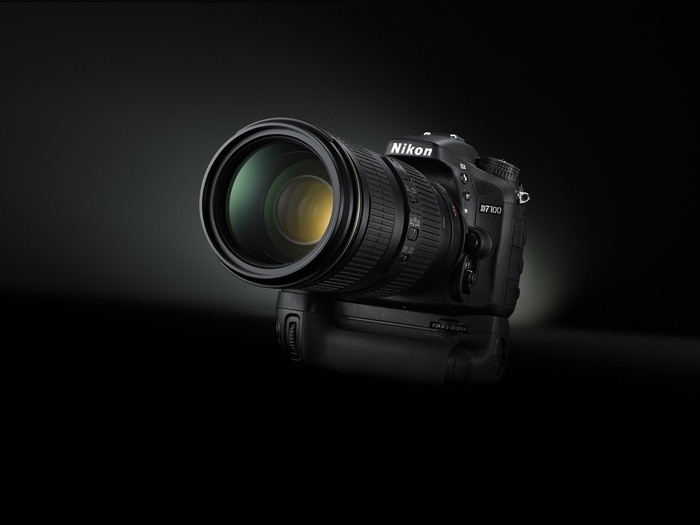 Nikon D7100: неделя с экспертом