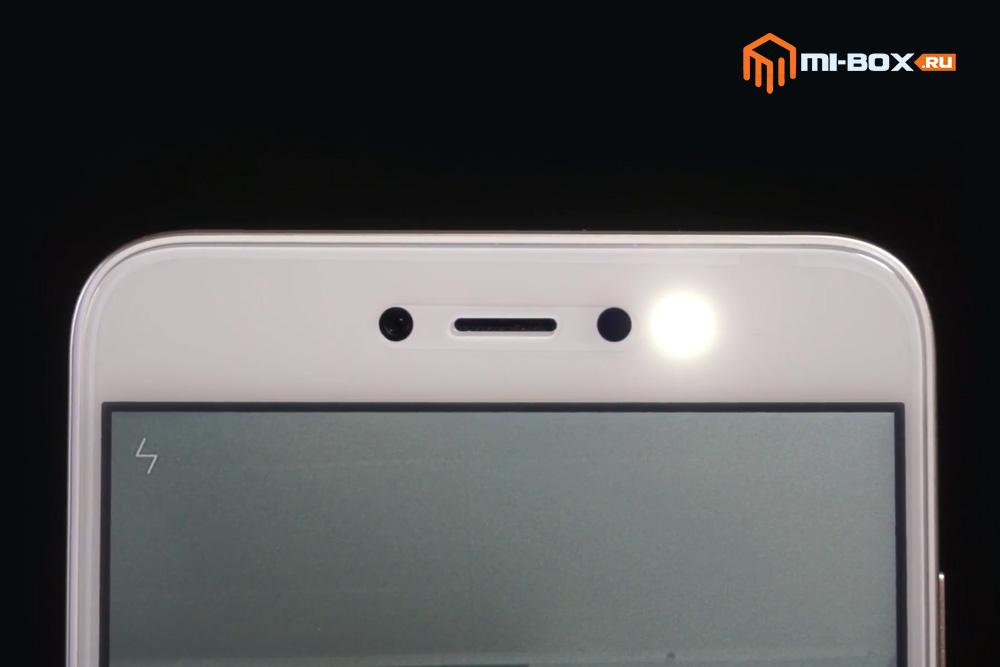 Обзор Xiaomi Redmi Note 5a Prime - фронтальная камера