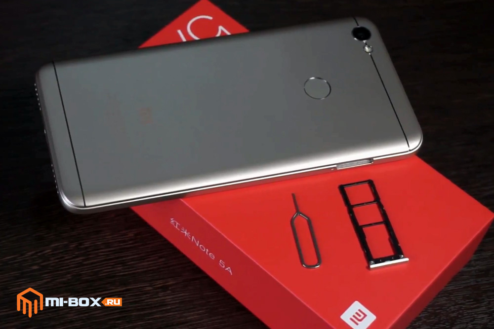 Обзор Xiaomi Redmi Note 5a Prime - левая грань и лоток