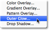 Choosing an Outer Glow layer style. 