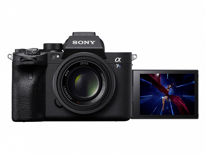 Представлена полнокадровая беззеркальная камера Sony a7S III